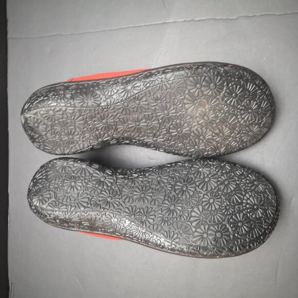 Volks Walkers Ladies Size 39 (Approx. 8-8.5 US) Red w/ Flower Leather Flats - Picture 7 of 7